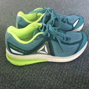 Reebok harmony road 3 running shoes